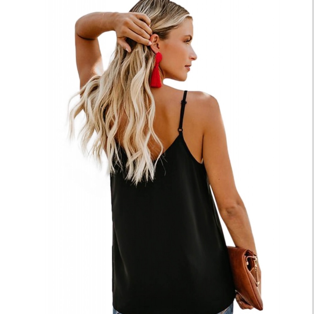 🔥SIMPLE CHIC🔥BLACK BUTTON-UP CAMISOLE TANK TOP MEDIUM/LARGE NWT - Picture 2 of 6